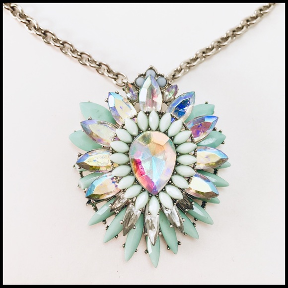Jewelry - Necklace GORGEOUS Gemstone Pendant Turquoise